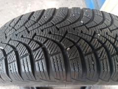 Obrázek: Goodyear Ultra Grip 9 195/65 R15 91T 7,5mm 2ks